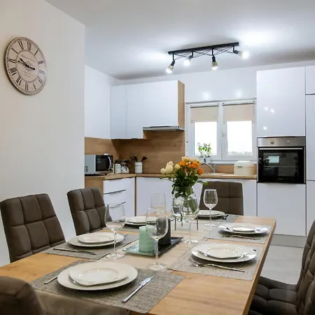 Holiday home 2 Bedroom Gorgeous In Radeki Glavica